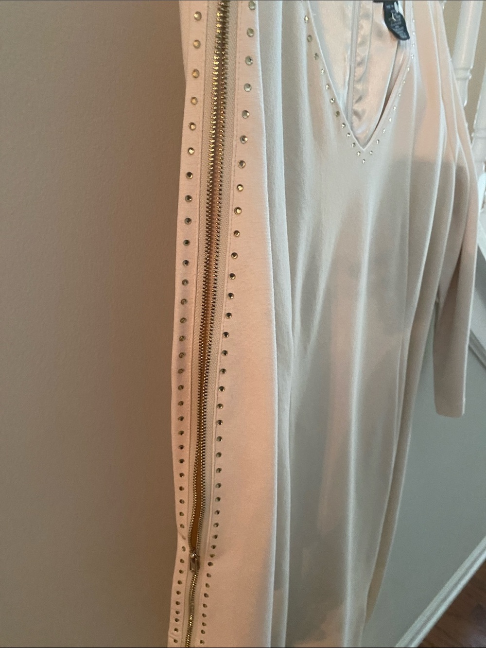 Midnight Velvet Ivory V-Neck Stud-Trim Dress - Picture 3 of 6